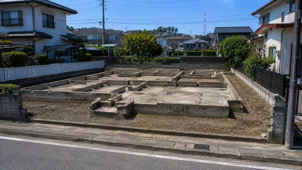 日立市 コンクリート基礎撤去 施工前