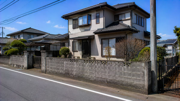 つくば市 ブロック塀撤去 参考イメージ 撤去前